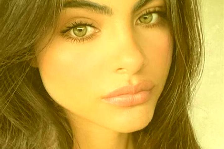 Eleanor, 23, a brunette green-eyed mediterranean companion based in Mitchell Park. Offering Prostate Massage, Striptease, CIM, Duos. Available for incall and...