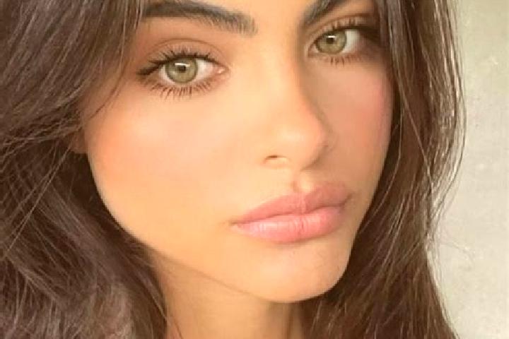 Eleanor, 23, a brunette grey-eyed middle eastern companion based in Sotsmisto. Offering Duos, Overnight, Domination, A-Level. Available for incall and outcal...