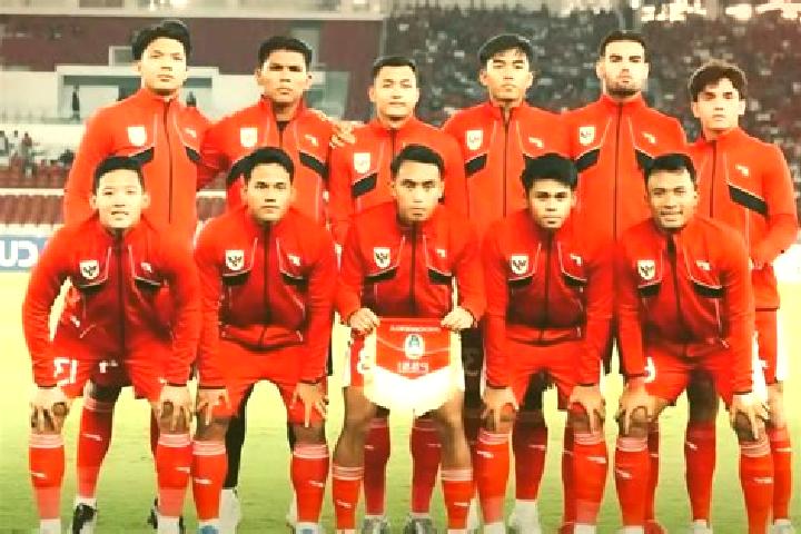 Eleanor, 23 — Escort in Banjarwaru, Indonesia