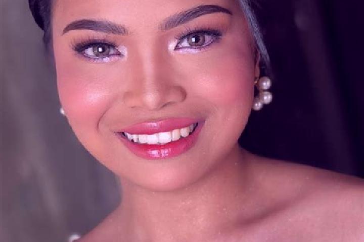 Eleanor, 23 — Escort in Banquero, Philippines