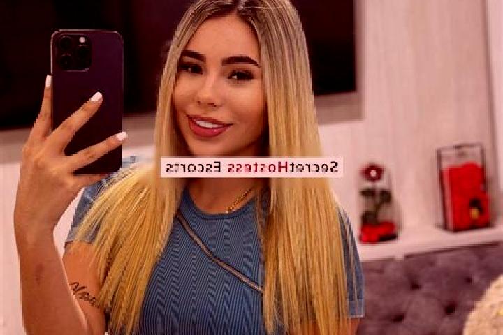 Eleanor, 23 — Escort in Santo Domingo, Peru