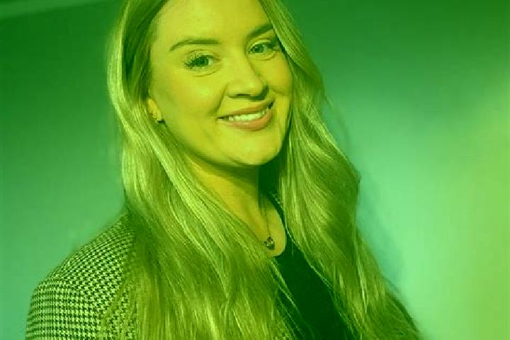 Eleanor, 23 — Escort in Sefton, Australia