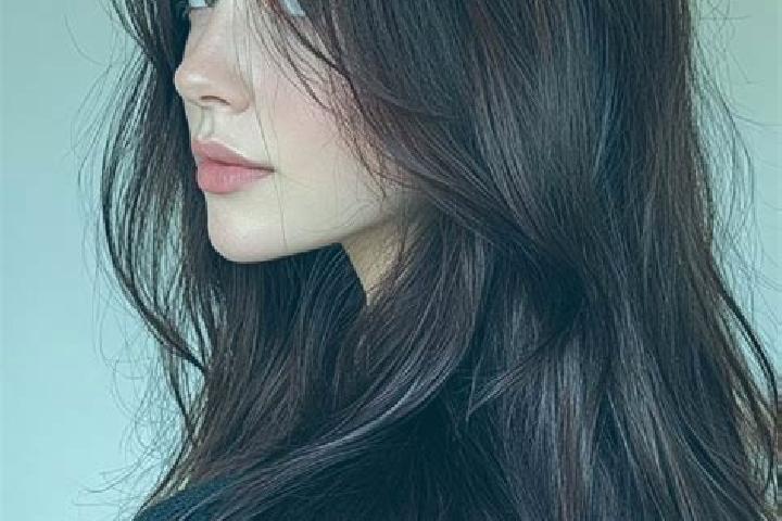 Eleanor, 24, a auburn brown-eyed asian companion based in Strasslach-Dingharting. Offering GFE, Striptease, Erotic Massage. Available for incall and outcall,...