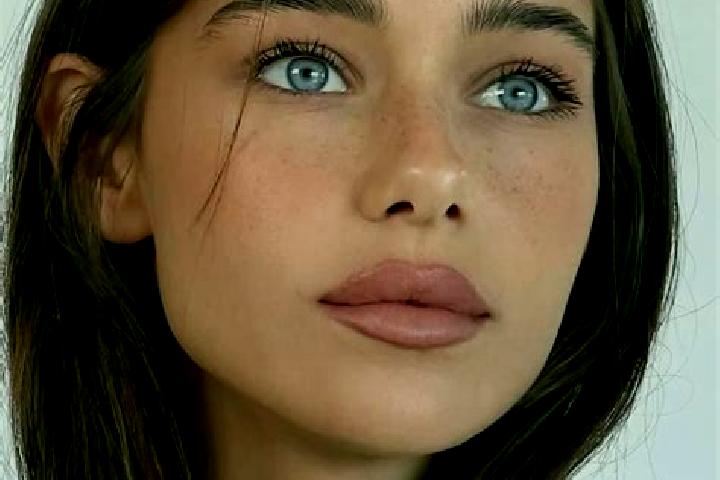 Eleanor, 24, a brunette brown-eyed indian companion based in Aykino. Offering Fetish, Prostate Massage, Striptease. Available for incall and outcall, overnig...