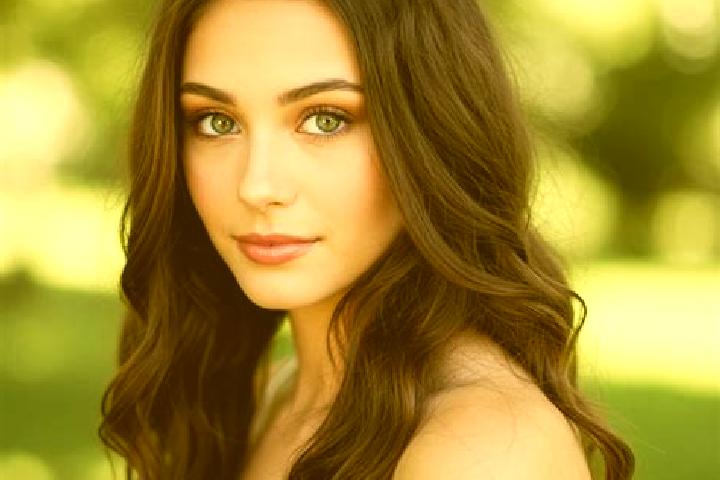 Eleanor, 24, a brunette hazel-eyed caribbean companion based in Saustrup. Offering Duos, A-Level, Domination. Available for incall and outcall, overnight boo...
