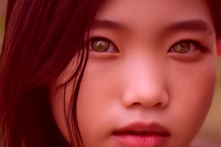 Eleanor, 24, a chestnut green-eyed asian companion based in Viladrau. Offering Erotic Massage, Duos, Prostate Massage, Party Girl. Available for incall and o...