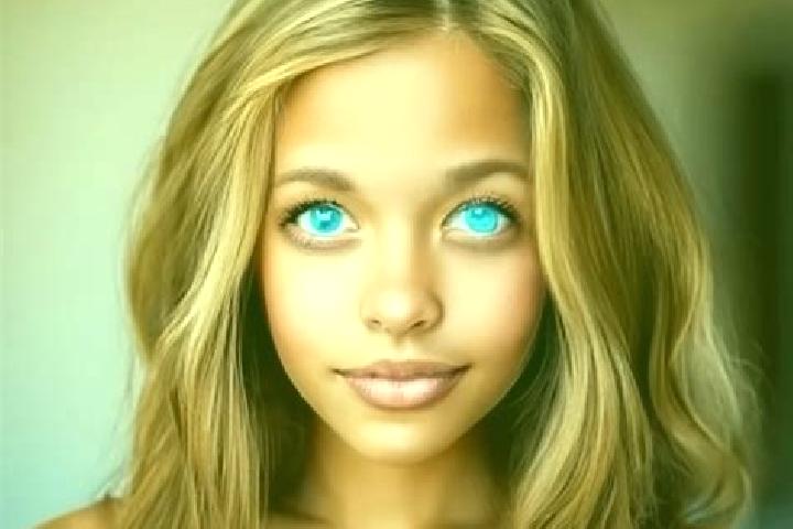 Eleanor, 24, a red blue-eyed mixed companion based in Zarach. Offering Overnight, BDSM. Available for incall and outcall, day and evening dates.