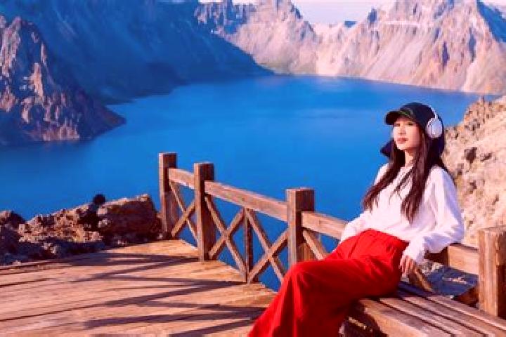 Eleanor, 24 — Escort in Erdaobaihe, China
