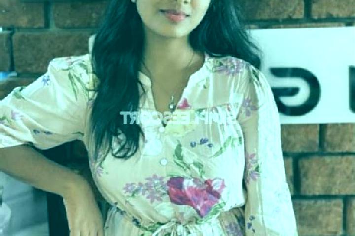 Eleanor, 24 — Escort in Manjeri, India