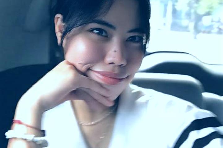 Eleanor, 24 — Escort in Montecillo, Philippines