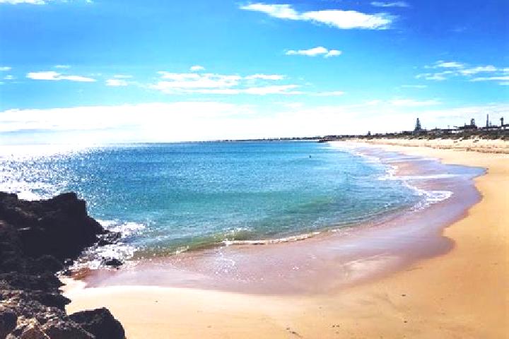 Eleanor, 24 — Escort in Silver Sands, Australia