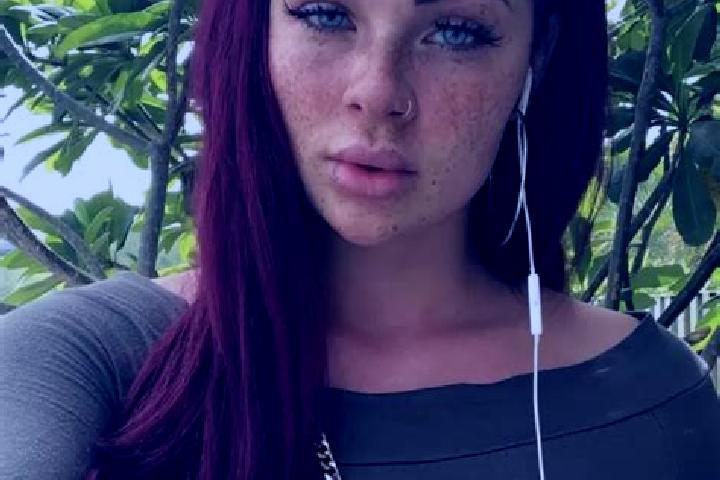 Eleanor, 25, a auburn blue-eyed ebony companion based in Durfort-et-Saint-Martin-de-Sossenac. Offering Girlfriend Experience, CIM, GFE. Available for incall ...