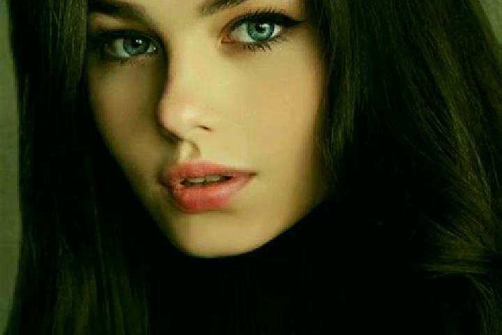 Eleanor, 25, a brunette grey-eyed caucasian companion based in Benitses. Offering Party Girl, Erotic Massage, Domination, BDSM. Available for incall and outc...