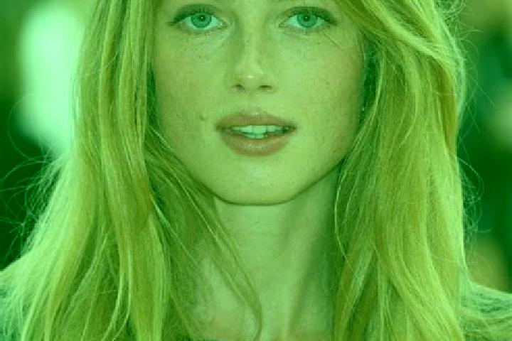 Eleanor, 25, a dark blonde blue-eyed latina companion based in Gressoney-Saint-Jean. Offering Domination, Striptease, Massage, Roleplay. Available for incall...