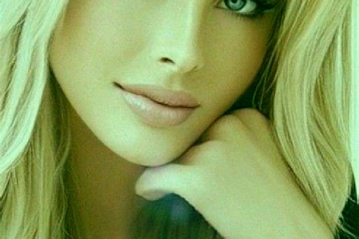 Eleanor, 25, a dark blonde dark-eyed caucasian companion based in Demuryne. Offering Dinner Date, Girlfriend Experience, A-Level, Striptease, Fetish. Availab...