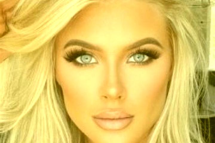 Eleanor, 25, a platinum blonde hazel-eyed indian companion based in Villa Verde. Offering Roleplay, Overnight, Prostate Massage. Available for incall and out...