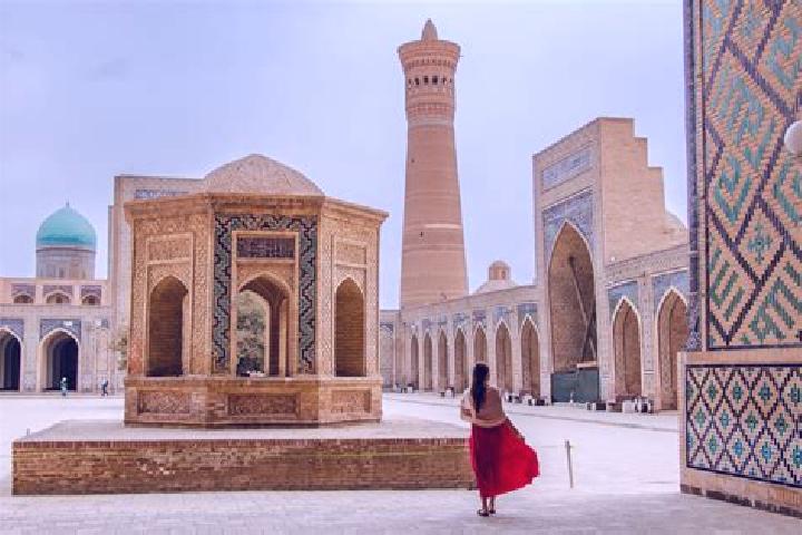 Eleanor, 25 — Escort in Bukhara, Uzbekistan