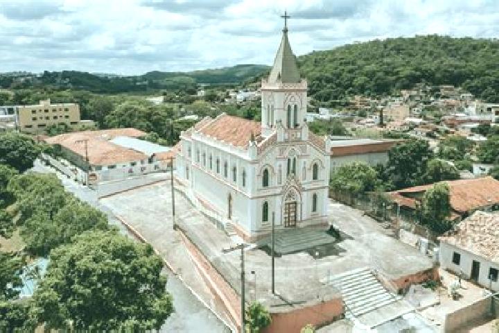 Eleanor, 25 — Escort in Cachoeira da Prata, Brazil