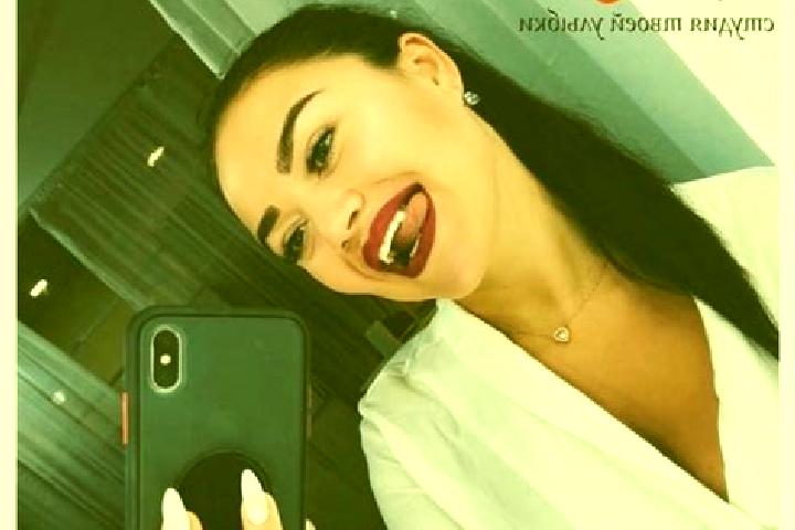 Eleanor, 25 — Escort in Kuchurhan, Ukraine