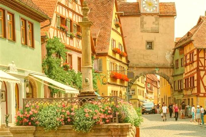 Eleanor, 25 — Escort in Malsch, Germany