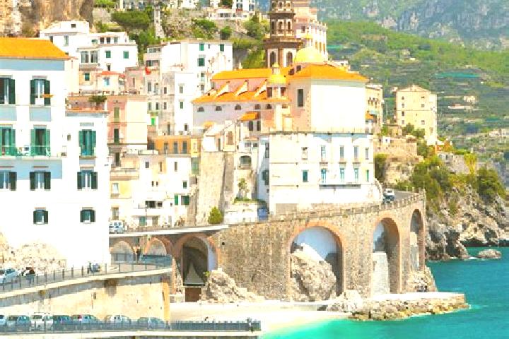 Eleanor, 25 — Escort in Montecorice, Italy