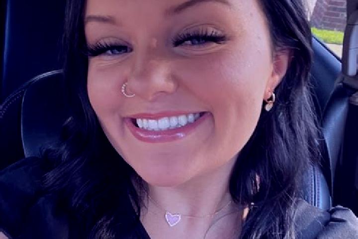 Eleanor, 25 — Escort in North Corbin, United States