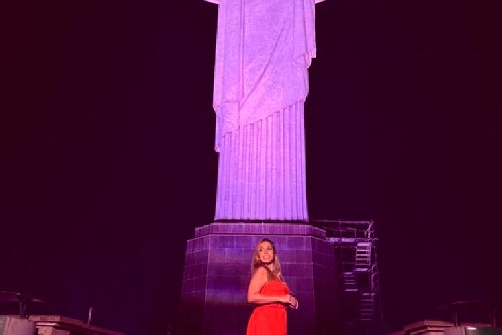 Eleanor, 25 — Escort in Santa Cruz, Brazil