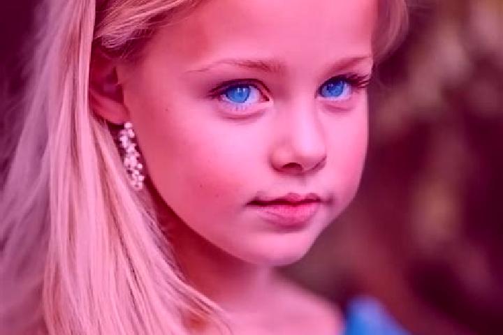 Eleanor, 26, a blonde blue-eyed caucasian companion based in Kopynivtsi. Offering Overnight, Deep French Kissing, Tantra, Fetish. Available for incall and ou...