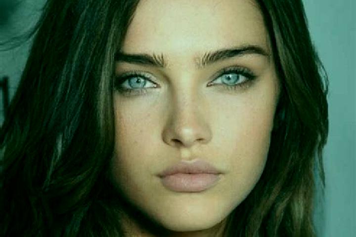 Eleanor, 26, a brunette blue-eyed mixed companion based in Heredia. Offering Erotic Massage, Striptease, OWO, Deep French Kissing, Overnight. Available for i...