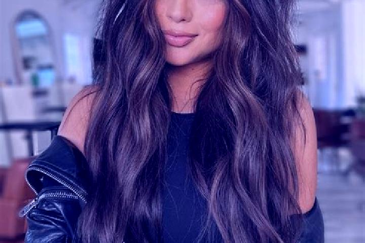Eleanor, 26, a brunette dark-eyed mixed companion based in Manggetu Dawo er Zu. Offering Massage, BDSM, Overnight. Available for incall and outcall, overnigh...