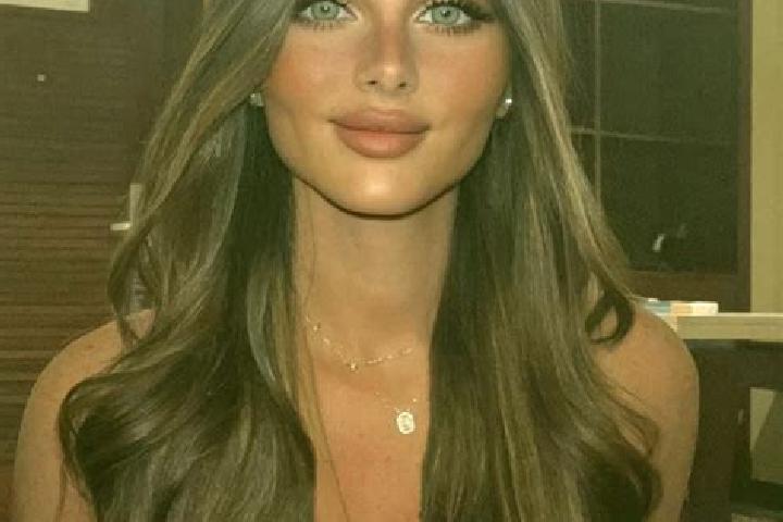 Eleanor, 26, a brunette dark-eyed slavic companion based in Shinkafi. Offering Roleplay, Prostate Massage, OWO, BDSM, Massage. Available for incall and outca...