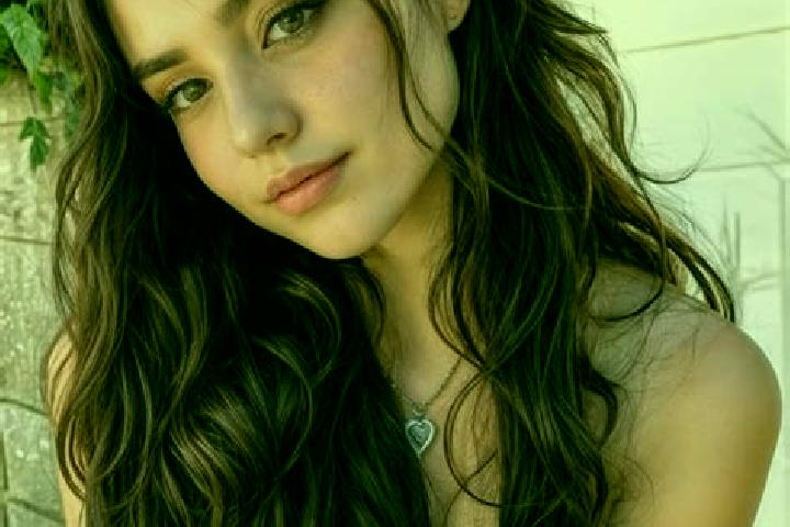 Eleanor, 26, a brunette hazel-eyed middle eastern companion based in Mantignana. Offering Overnight, OWO, 69, Prostate Massage. Available for incall and outc...