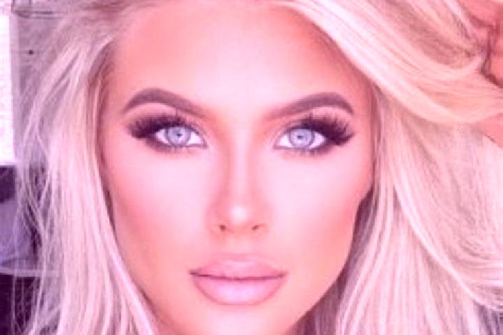 Eleanor, 26, a platinum blonde blue-eyed caucasian companion based in Cowandilla. Offering Tantra, Fetish, Domination, Erotic Massage. Available for incall a...