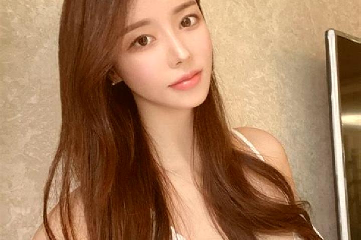Eleanor, 26 — Escort in Baimashi, China
