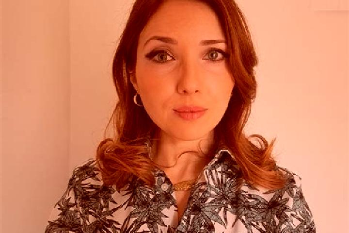 Eleanor, 26 — Escort in Corpo di Cava, Italy