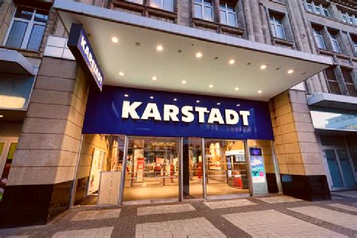Eleanor, 26 — Escort in Karstaedt, Germany
