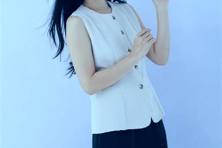 Eleanor, 26 — Escort in Kha Naung, Myanmar