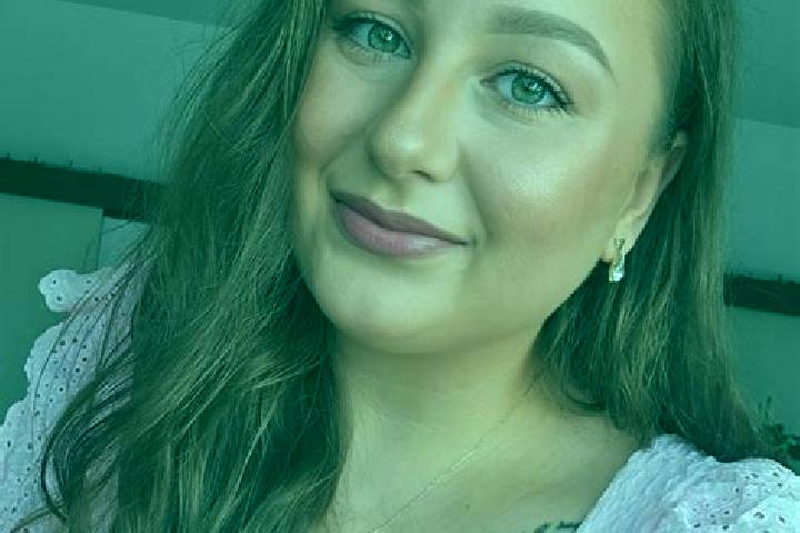 Eleanor, 26 — Escort in Krzymow, Poland