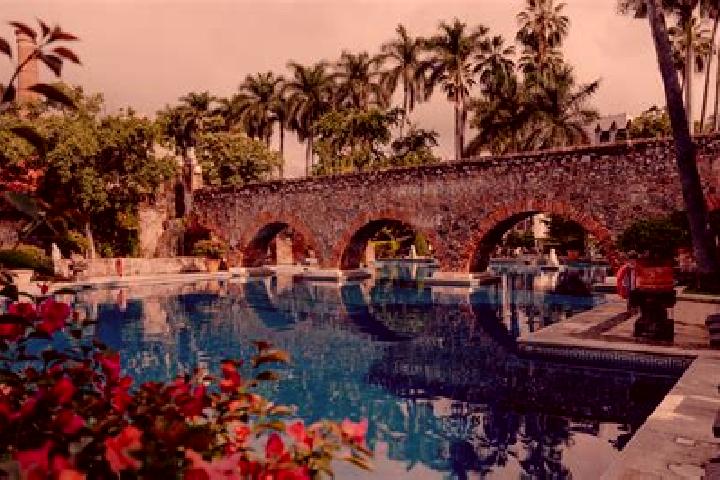 Eleanor, 26 — Escort in La Hacienda, Mexico