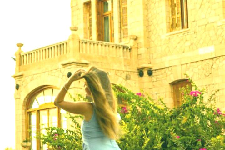 Eleanor, 26 — Escort in Mitropoli, Greece
