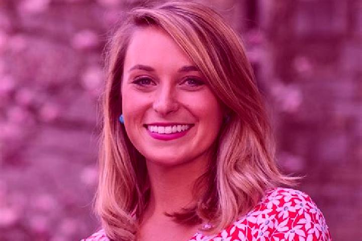 Eleanor, 26 — Escort in New Hazelton, Canada
