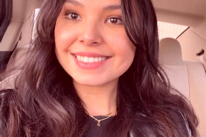 Eleanor, 26 — Escort in Portales, United States