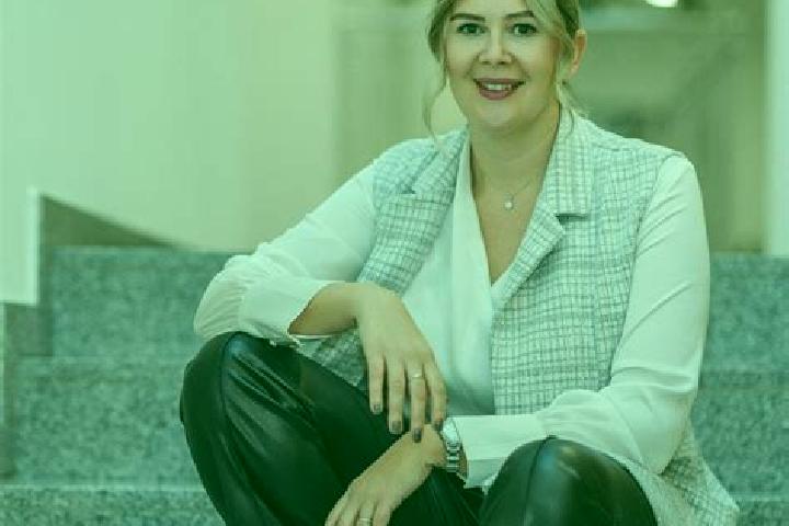 Eleanor, 26 — Escort in Raffelstetten, Austria