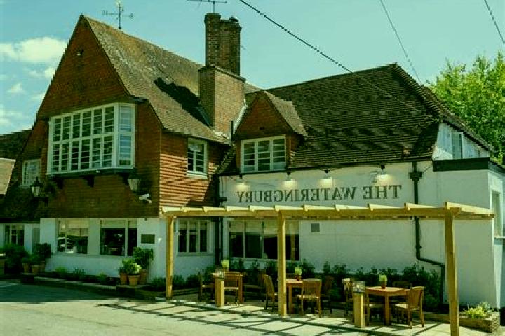 Eleanor, 26 — Escort in Wateringbury, United Kingdom