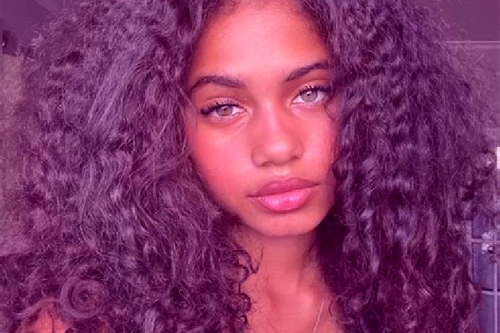 Eleanor, 27, a auburn blue-eyed ebony companion based in Chenar Village. Offering Striptease, Party Girl, OWO, Couples. Available for incall and outcall, day...