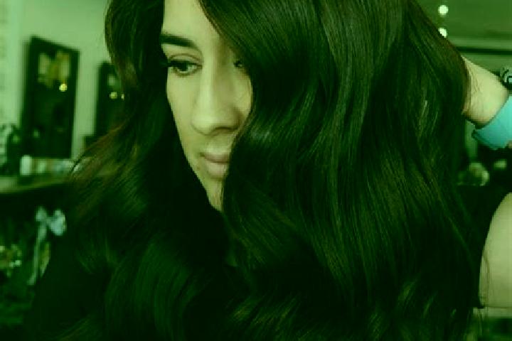 Eleanor, 27, a auburn dark-eyed european companion based in Duebendorf / Staegenbuck. Offering Overnight, Dinner Date, OWO, 69. Available for incall and outc...