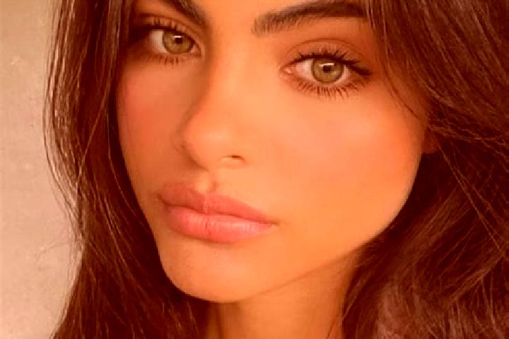 Eleanor, 27, a black hazel-eyed caribbean companion based in Mogzon. Offering Fetish, A-Level, Girlfriend Experience, 69, CIM. Available for incall and outca...