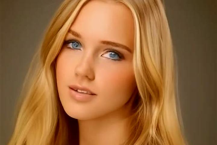 Eleanor, 27, a blonde dark-eyed mediterranean companion based in Los Dulces Nombres. Offering Erotic Massage, Travel Companion, Overnight, Domination. Availa...
