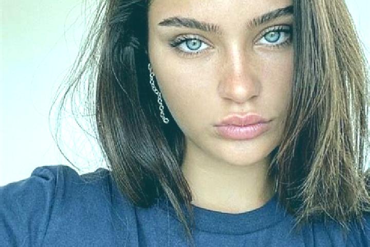Eleanor, 27, a brunette blue-eyed caribbean companion based in Jiuzhongjin. Offering Travel Companion, BDSM, Overnight, A-Level. Available for incall and out...