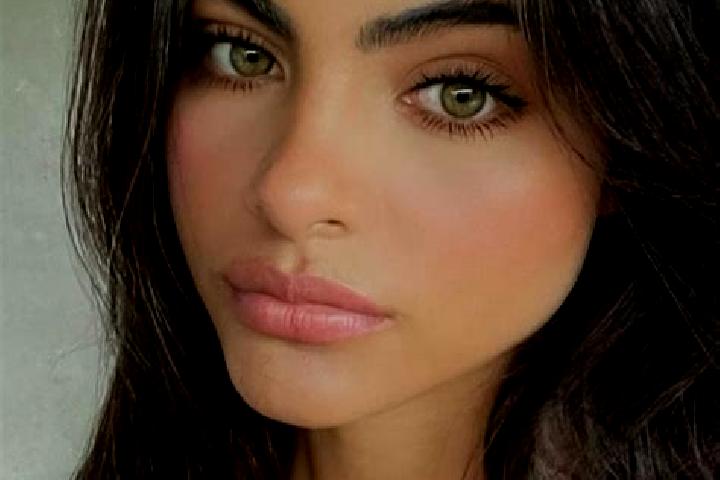 Eleanor, 27, a brunette green-eyed asian companion based in Marituba. Offering 69, Domination, Girlfriend Experience. Available for incall and outcall, overn...